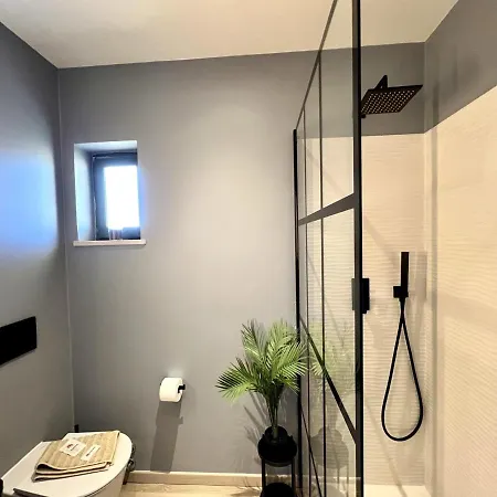 Διαμέρισμα Kids Friendly With Pool By Homing *